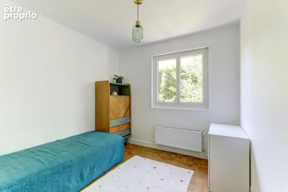 Maison familiale Ceyrat, 140 m², 6 pièces, 5 chambres, 2 terrasses, terrain 1 036 m² - photo 16