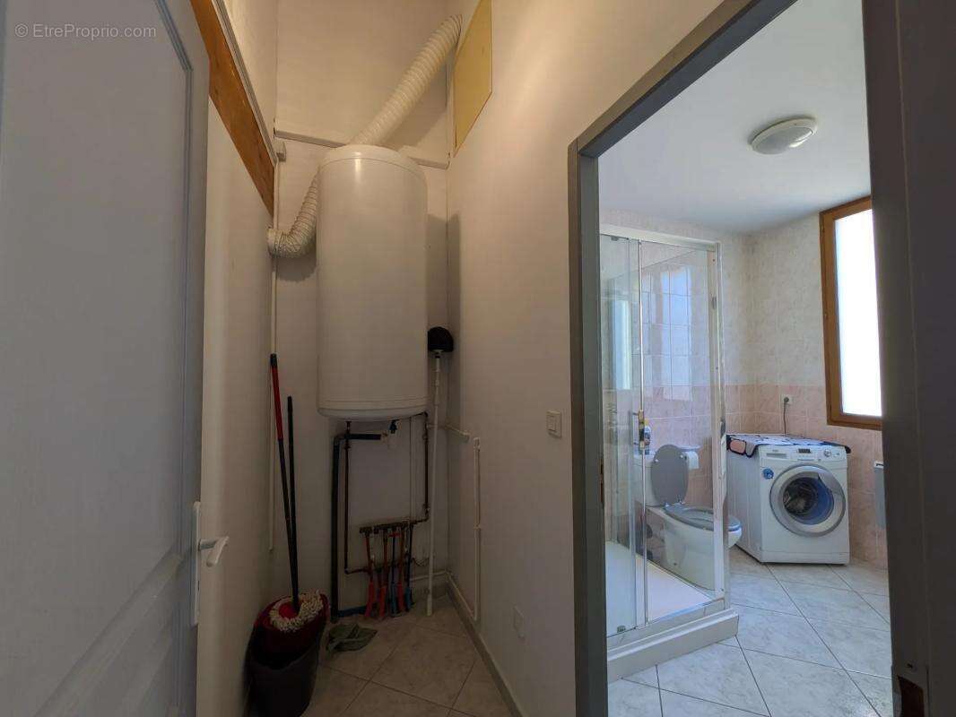 Appartement à LEZIGNAN-CORBIERES