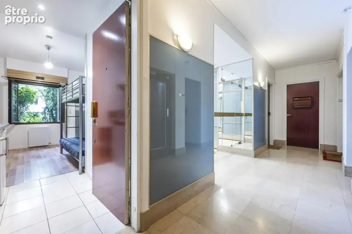 Pied-à-terre clé en main – Boulevard Suchet – Paris 16e - photo 8