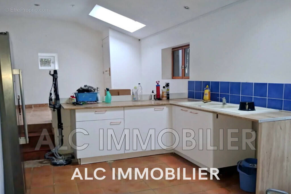 Maison à SAINT-MARS-DU-DESERT