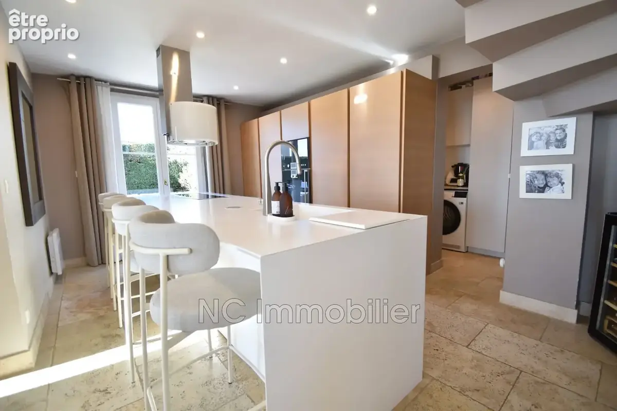 Maison 5 pièces 150 m² à vendre à Villeneuve-Loubet (06270) - photo 7