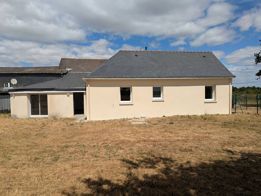 Maison à NIVILLAC