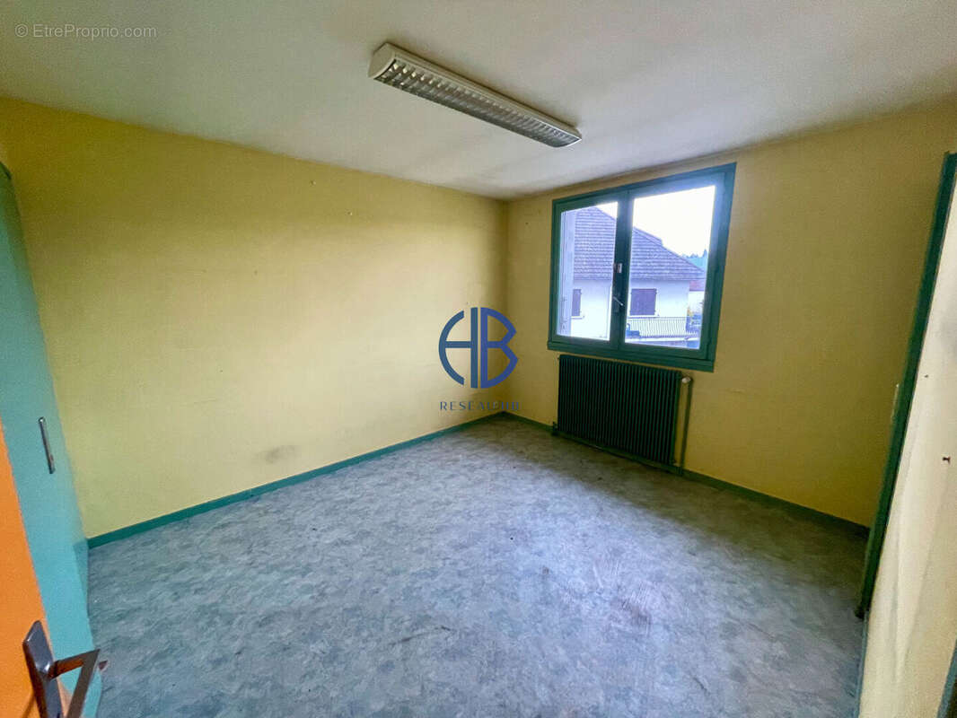 Maison 270m² à fort potentiel au coeur de La Tour-du-Pin - photo 15