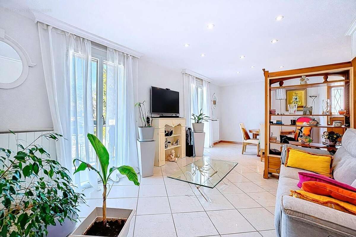 Maison 117 m² à Fillinges  - photo 9
