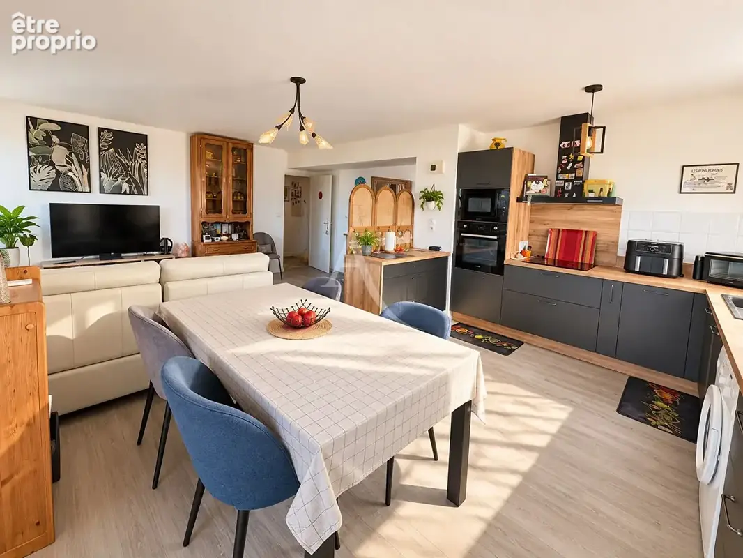 Colomiers HYPER CENTRE - Appartement T3- 65m² + 2 parkings + cellier - photo 6