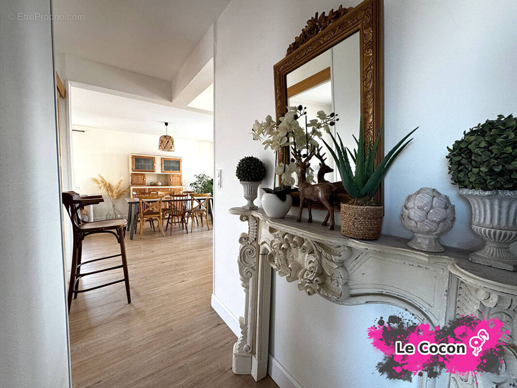 Maison à SAINT-LOUP-SUR-SEMOUSE