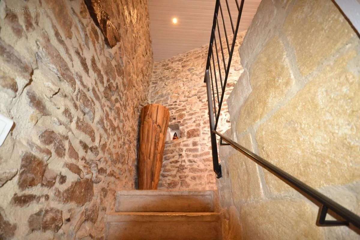 Maison à BEZOUCE