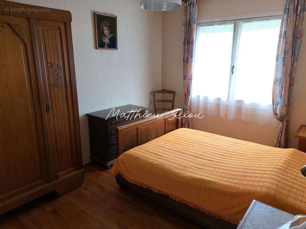 Maison à LA SOUTERRAINE