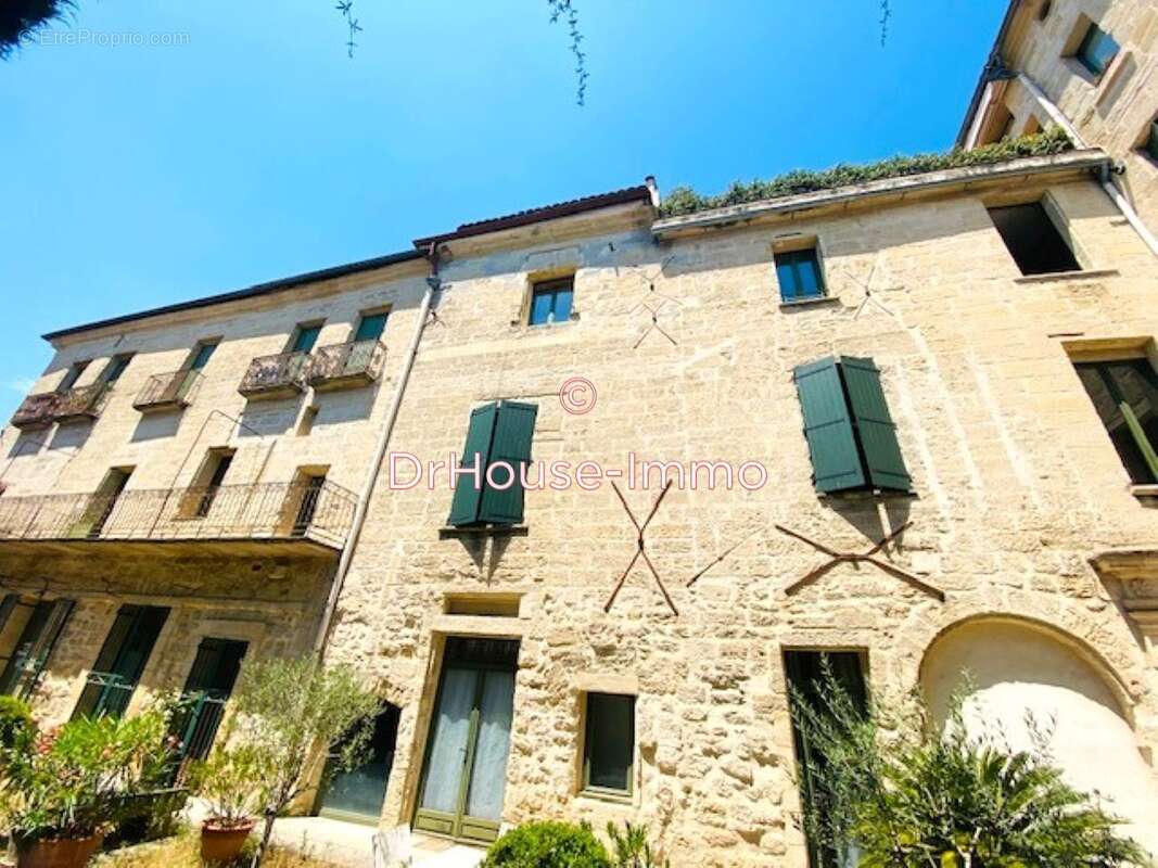 Appartement à UZES