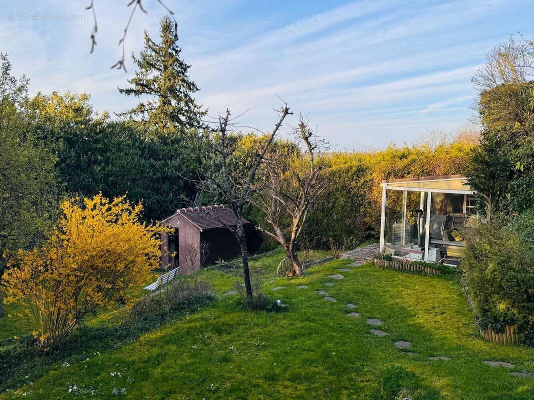 Maison à JOUARS-PONTCHARTRAIN