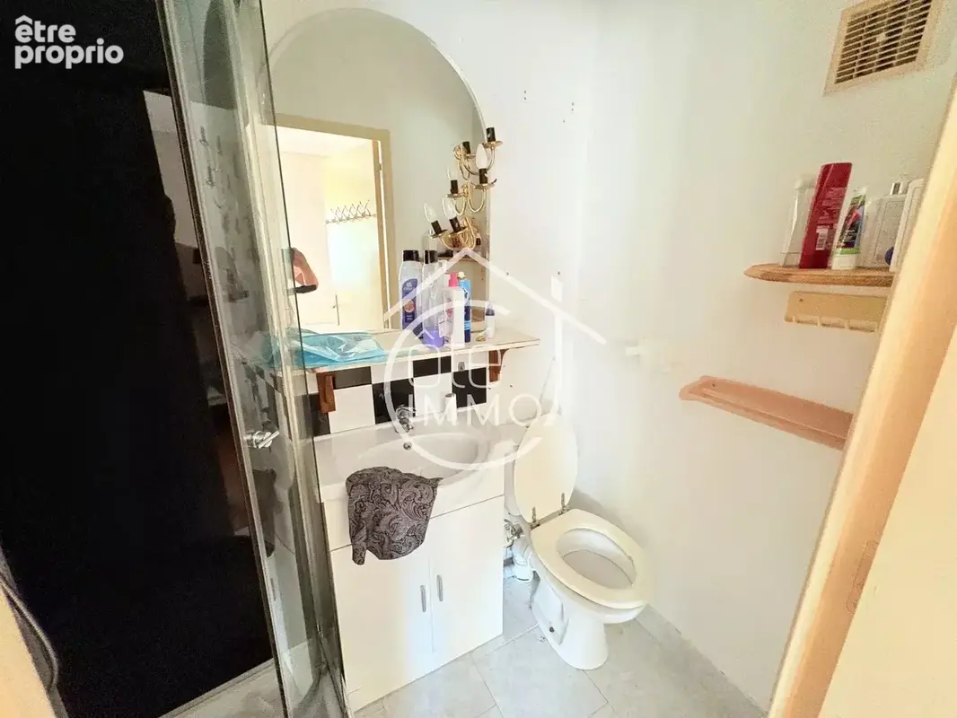 PRIGONRIEUX : Maison 14 pièces de 253m² avec jardin - photo 13