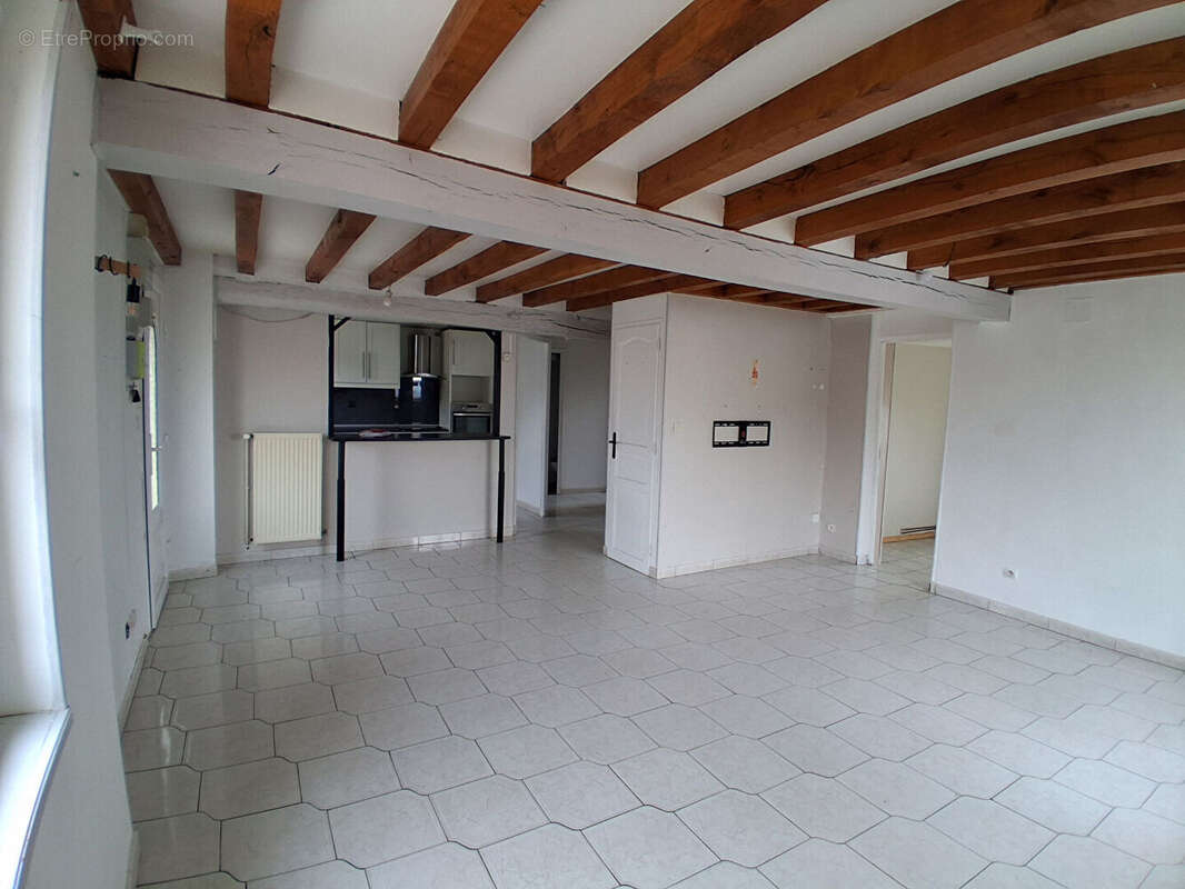 Maison à MARLE