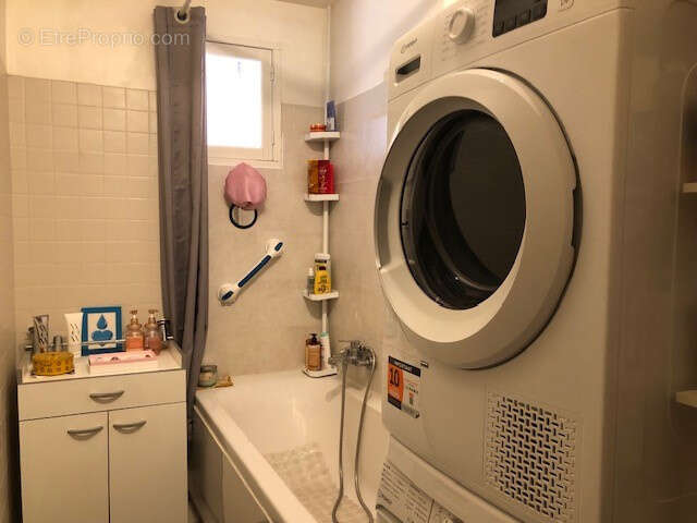 Appartement à PEYPIN