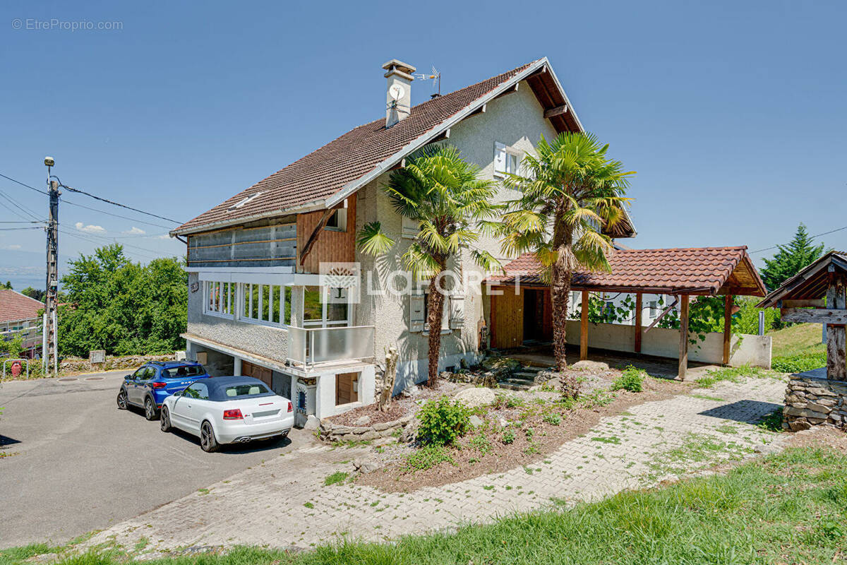 Maison à MAXILLY-SUR-LEMAN
