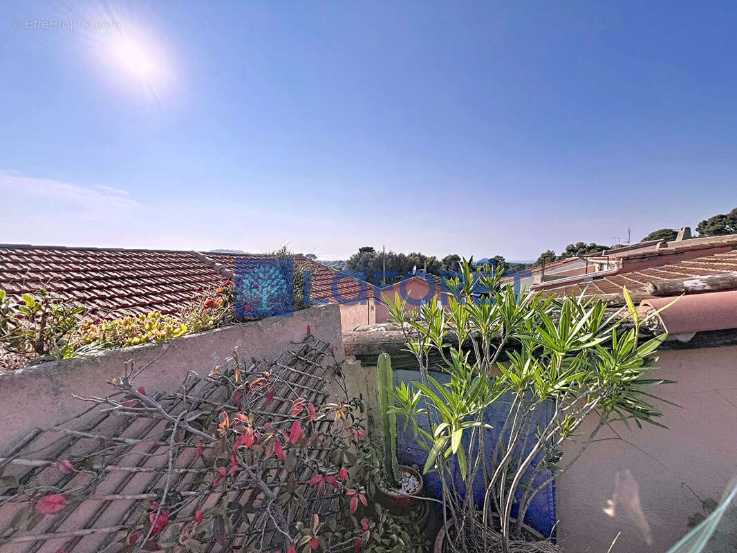 Maison à SIX-FOURS-LES-PLAGES