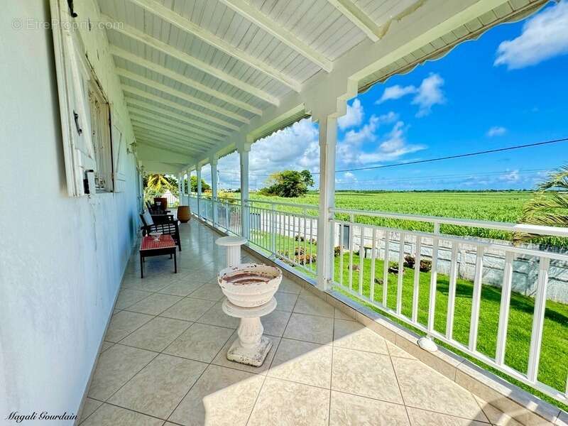 Maison à SAINT-FRANCOIS