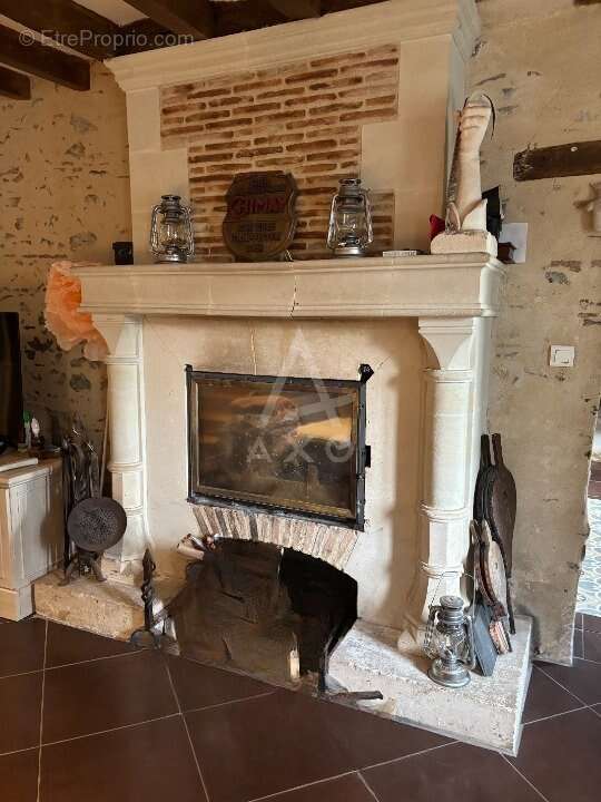 Maison à MORANNES
