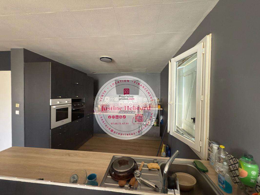 Maison à SAINT-QUINTIN-SUR-SIOULE