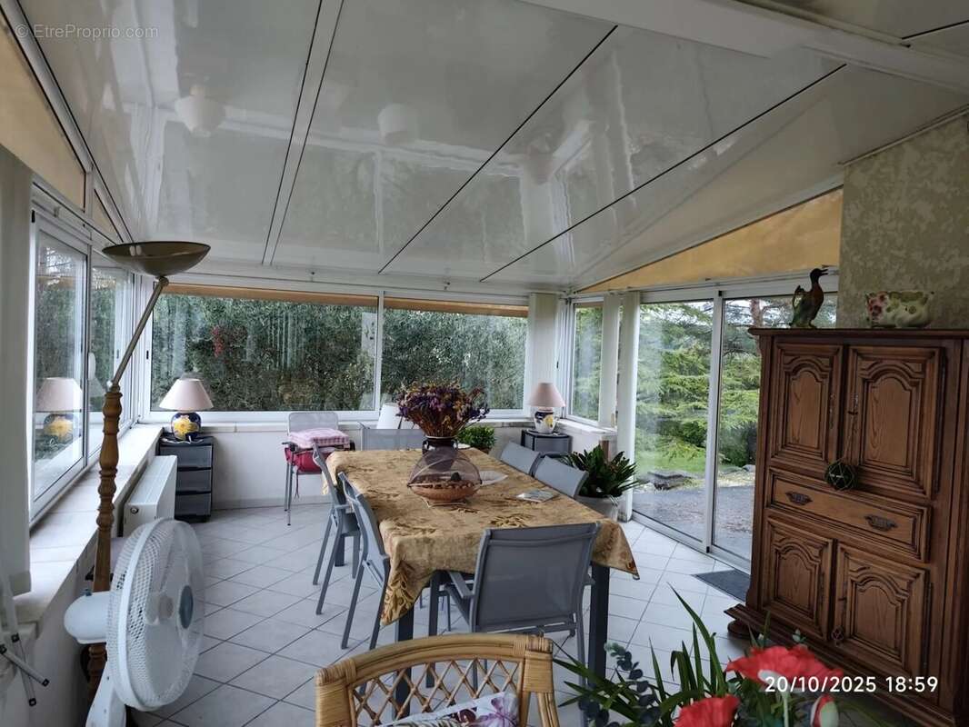 Maison à LEGUILLAC-DE-L&#039;AUCHE