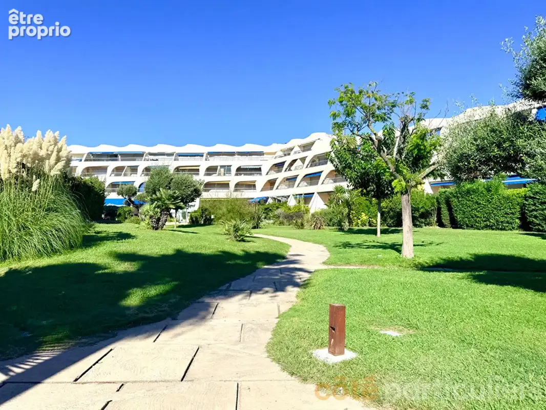 Port Camargue - Studio rénové avec loggia et piscine - photo 7