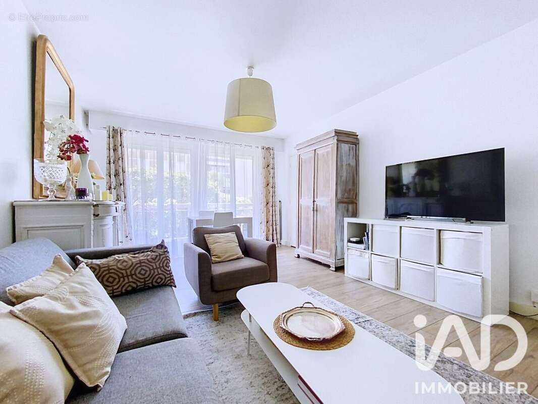 Photo 3 - Appartement à VERSAILLES