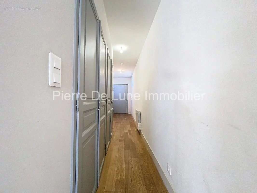 2 pièces - dernier étage - Lyon 6 - photo 19
