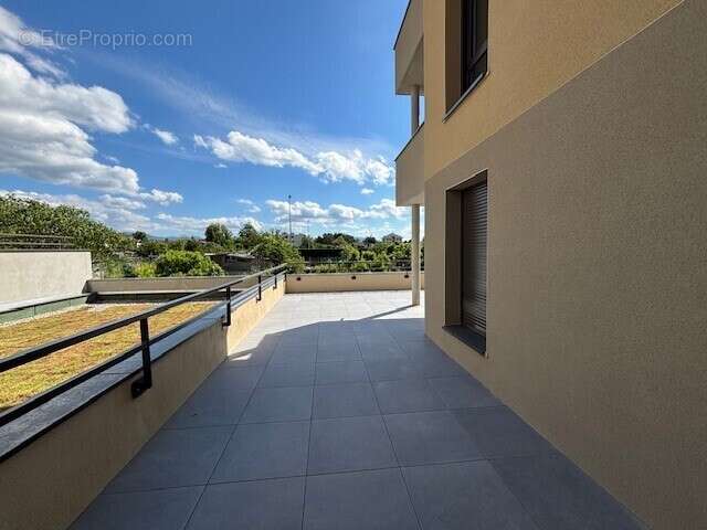 Appartement T4 st marcellin - photo 7