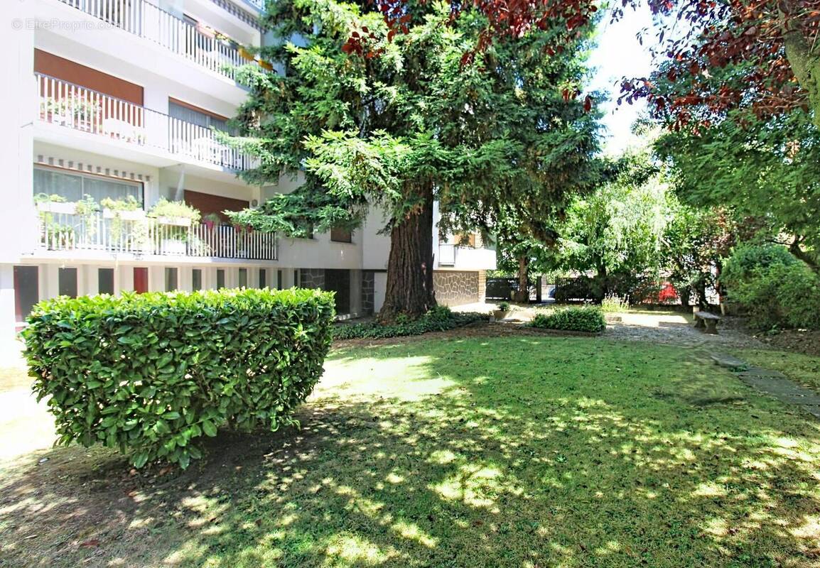 Photo 1 - Appartement à BOURG-LA-REINE
