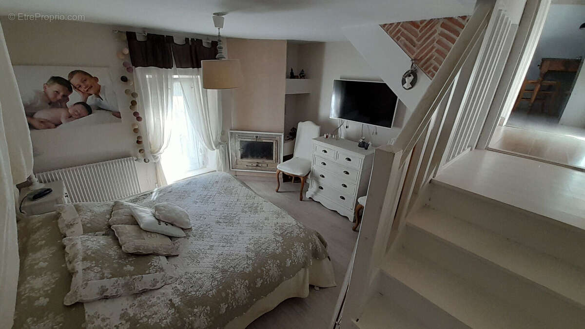 Maison à LIMOURS