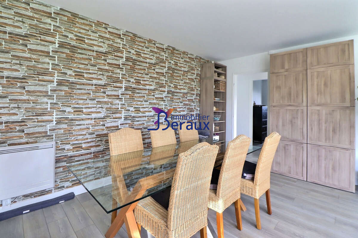 Maison à BERVILLE-SUR-SEINE