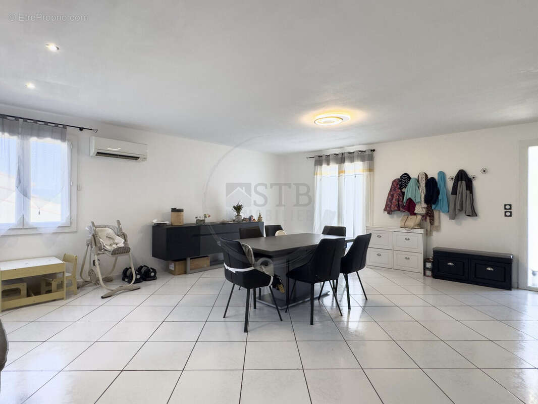 Maison 95 m² à La Voulte-Sur-Rhone  - photo 8