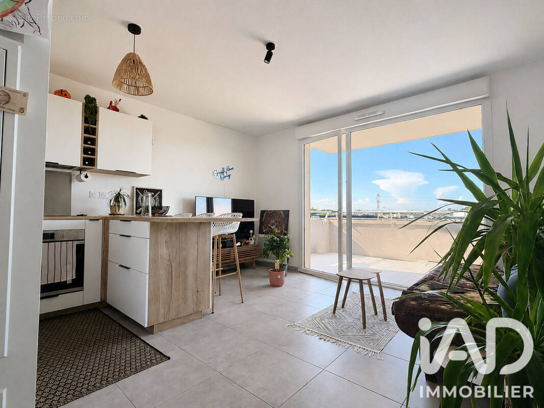 Photo 1 - Appartement à LATTES