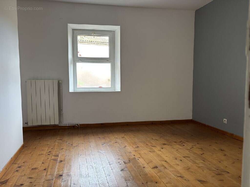 Maison à CASTELJALOUX