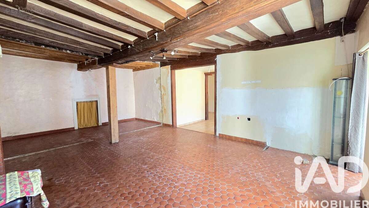 Maison 73 m² à Liglet  - photo 3