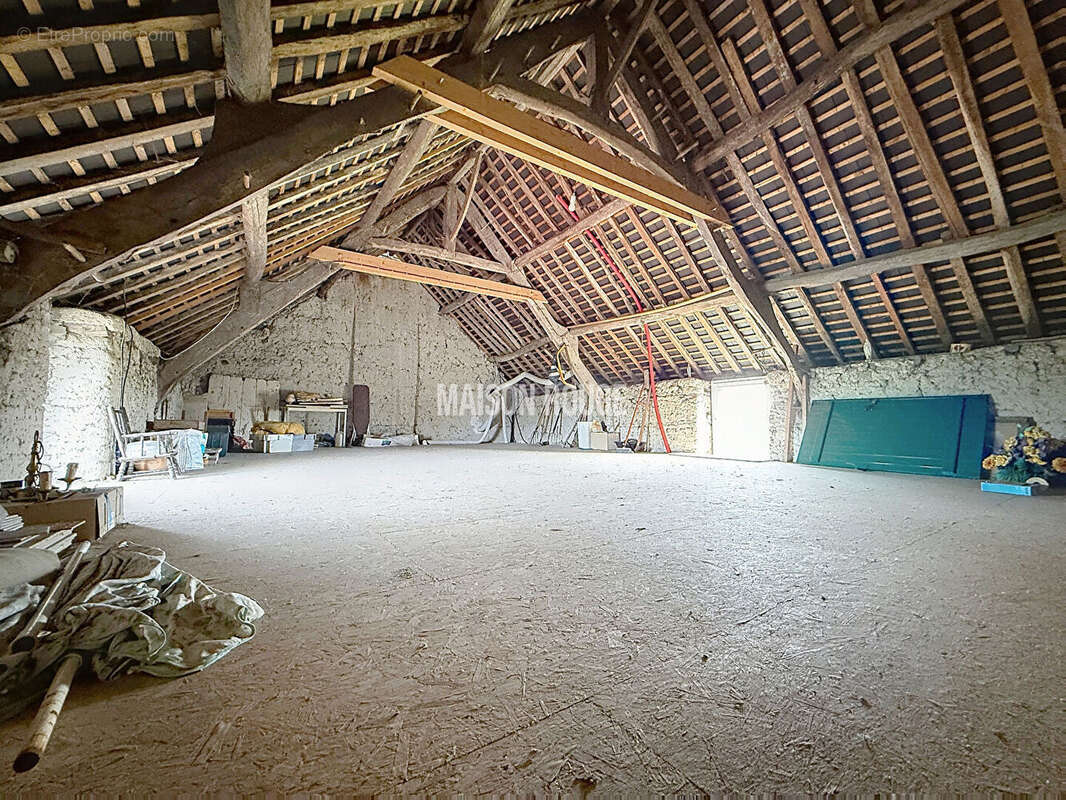 HIREL, maison plain-pied lumineuse avec fort potentiel d'agrandissement - photo 8