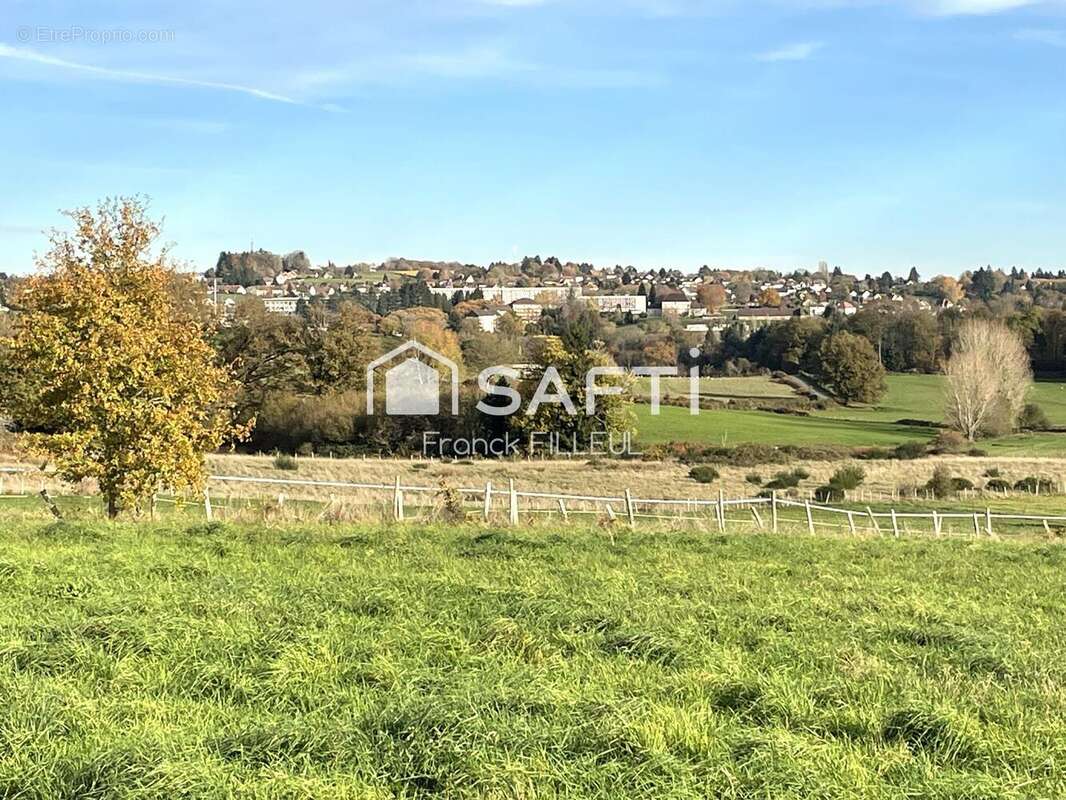 Photo 3 - Maison à SAINT-YRIEIX-LA-PERCHE