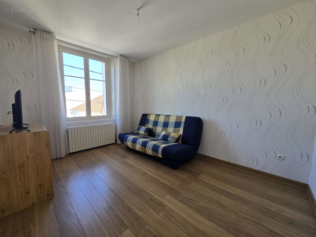 Frouard / centre ville : appartement t3 + t2 indépendant - photo 3