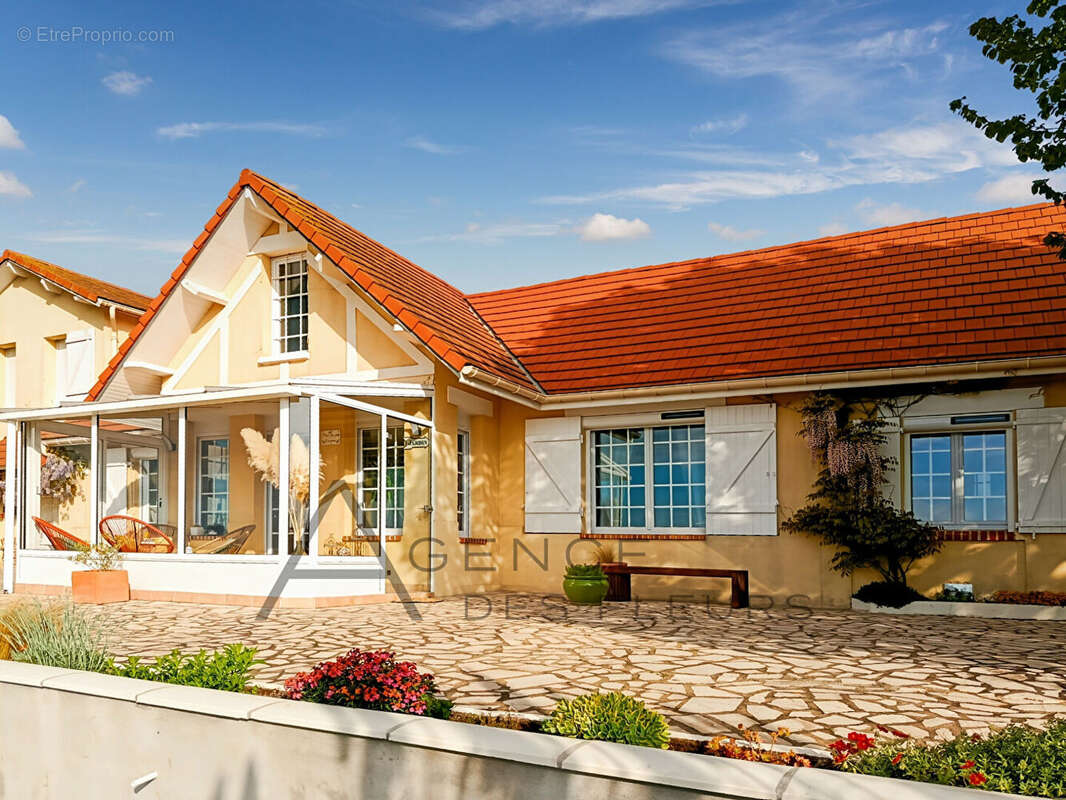 Maison Freneuse 126 m2 - photo 3