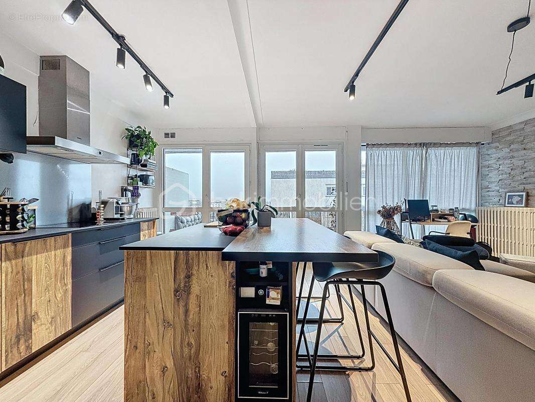 Appartement à RUEIL-MALMAISON