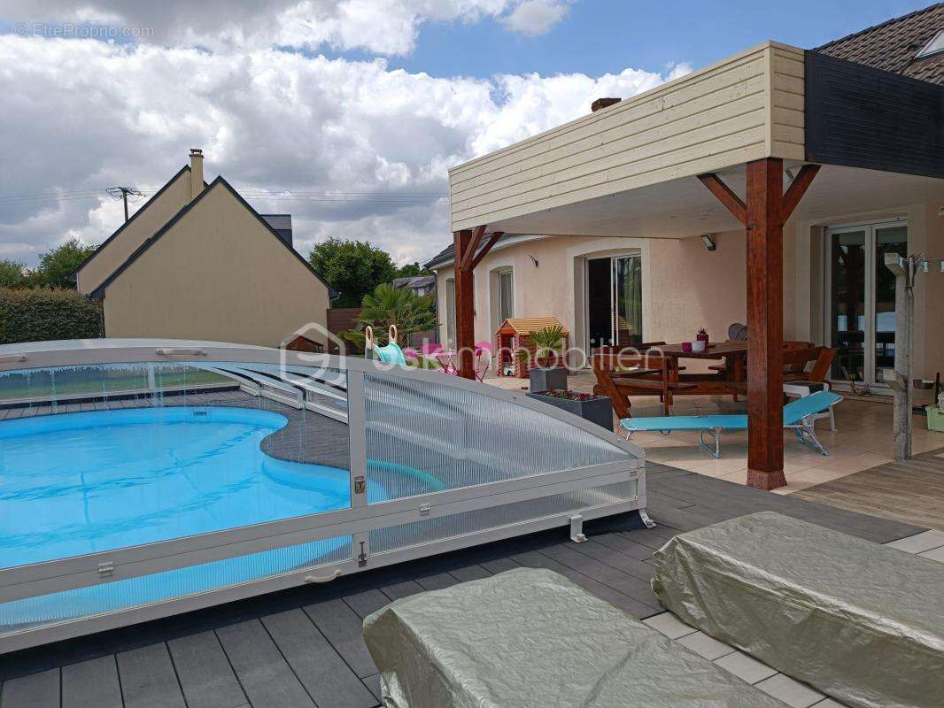 Maison/villa 150 m2 - photo 2