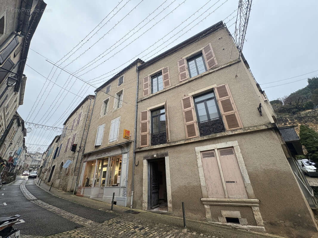 Appartement à PUY-L&#039;EVEQUE