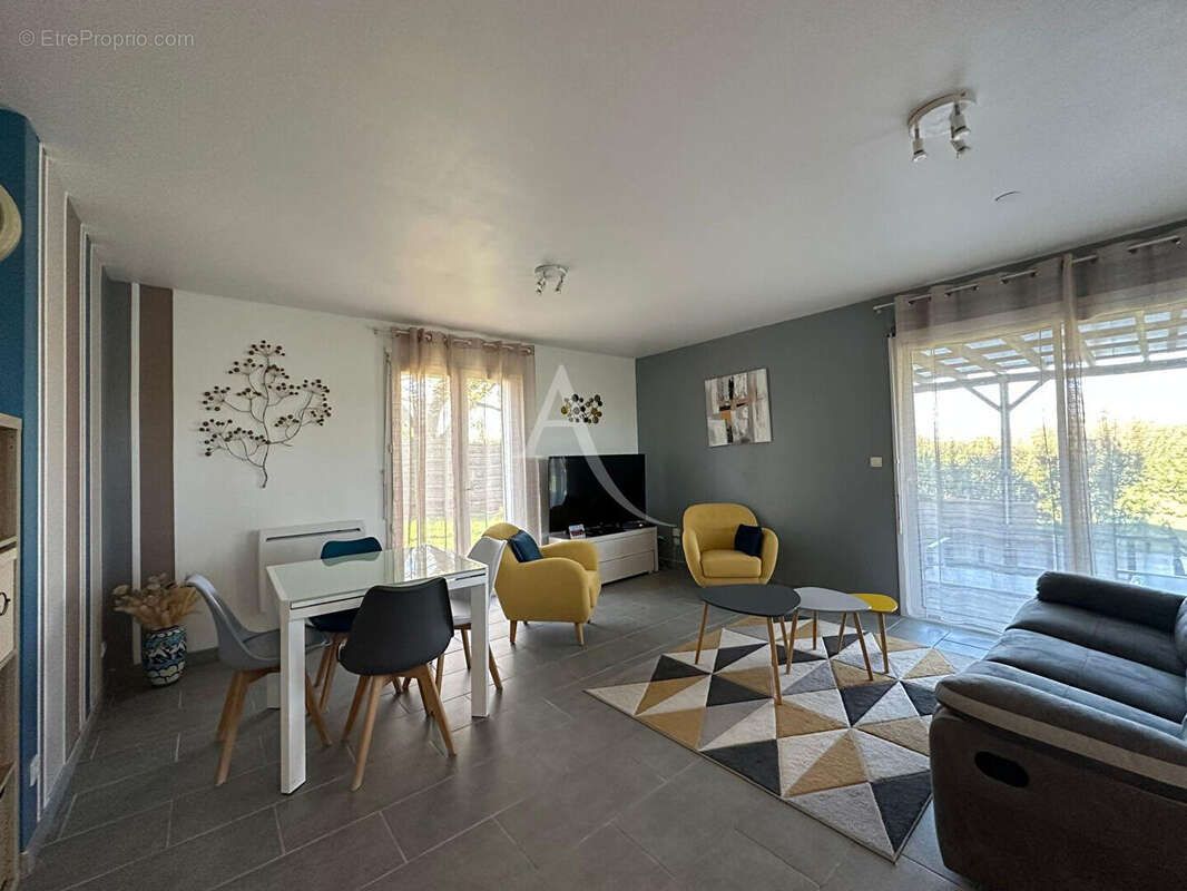 Maison à MONTASTRUC-LA-CONSEILLERE