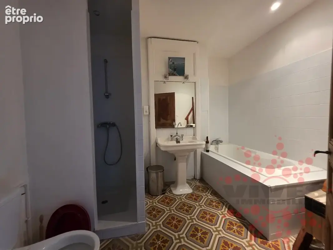 Domaine de caractère 320 m²  780 m² utiles  Piscine & tennis  Béziers - photo 16