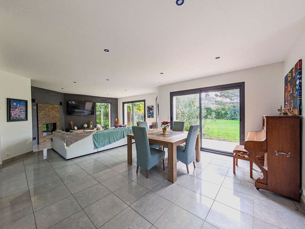 Maison à DOL-DE-BRETAGNE