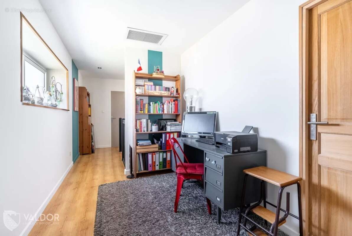 Maison à JASSANS-RIOTTIER