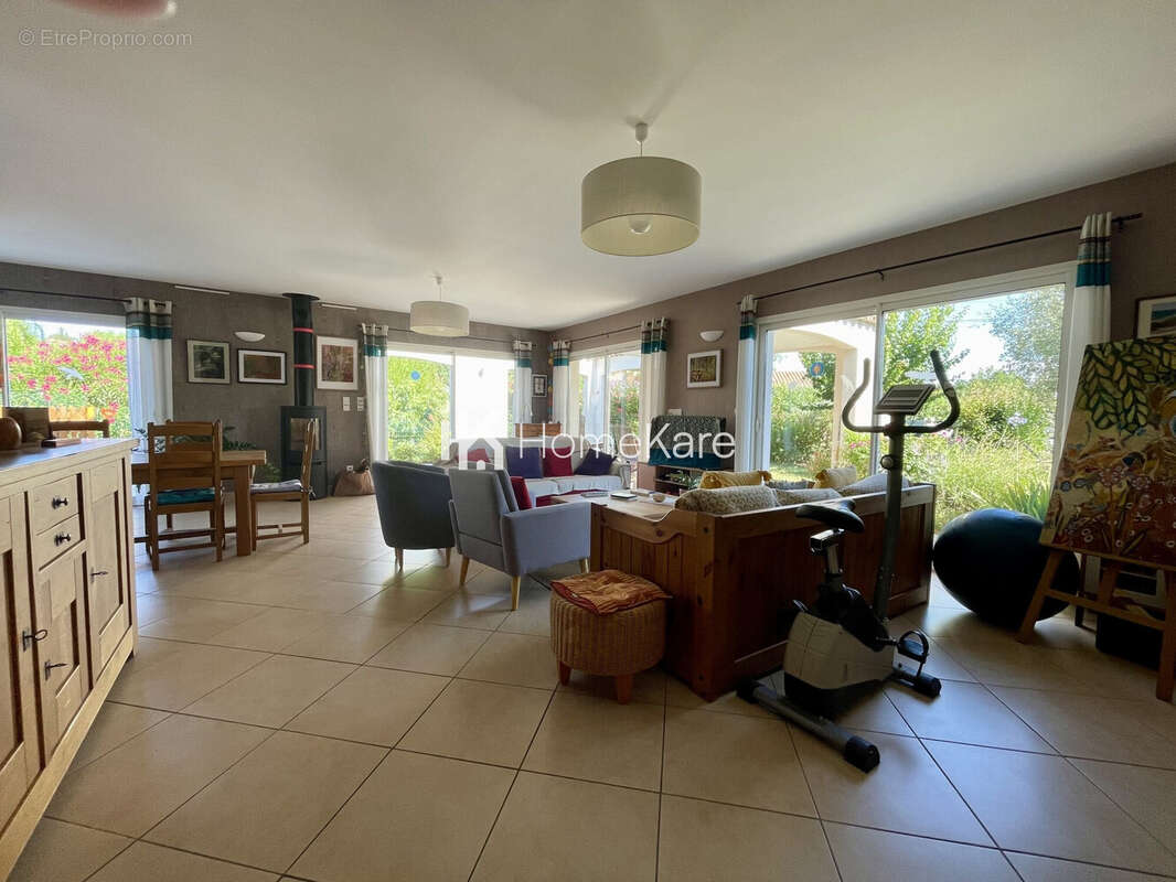 Maison 150 m² à Auterive  - photo 2