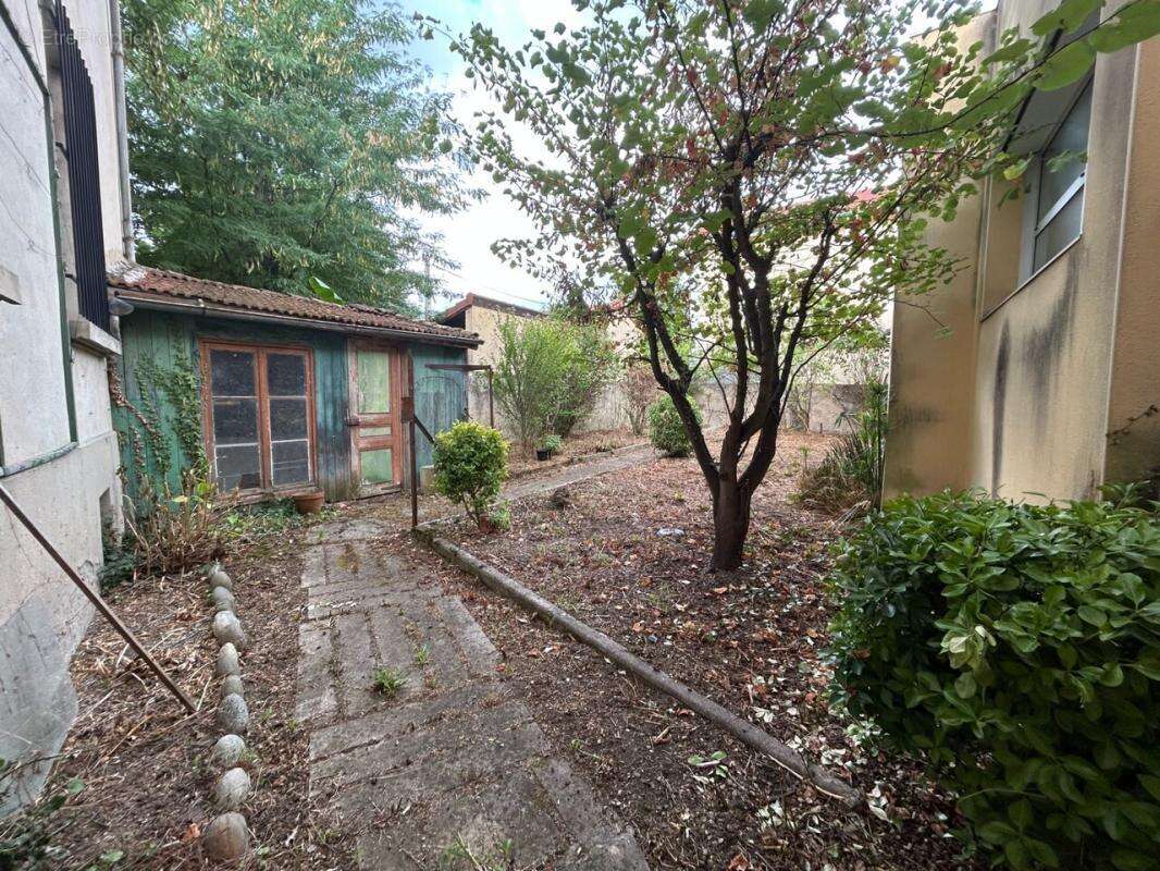 Maison à ROMANS-SUR-ISERE