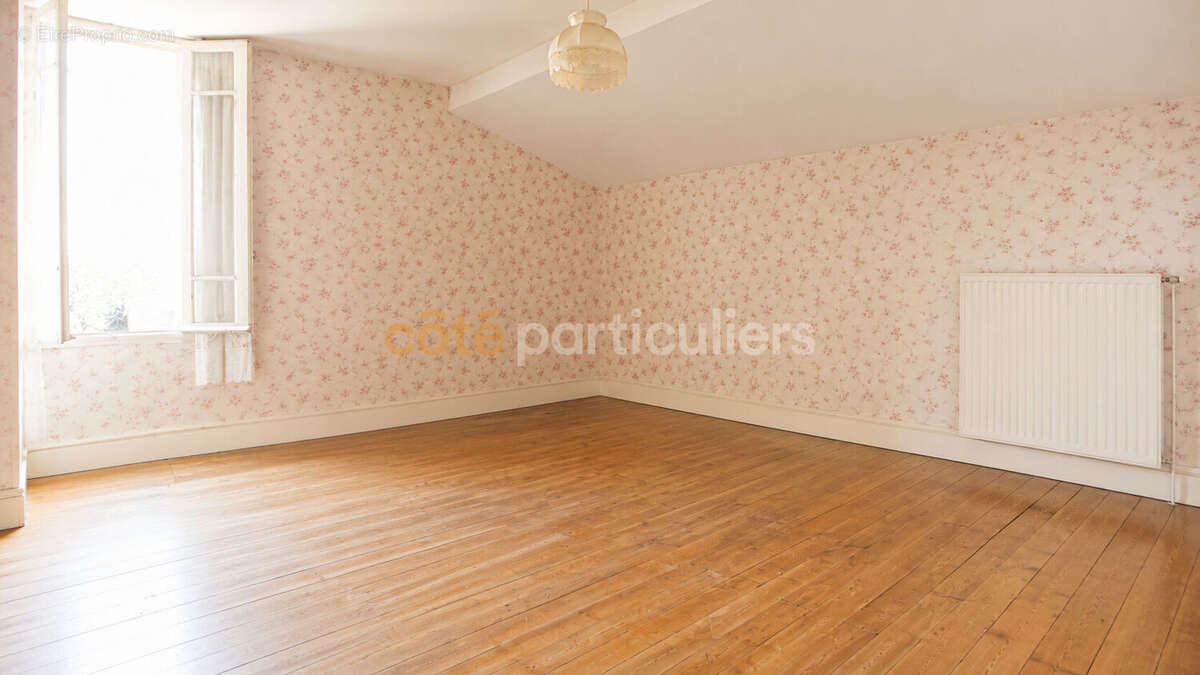 Maison Albi 5 pièce(s) 127.35 m² 1325 m² de terrain garage et dépendance - photo 10