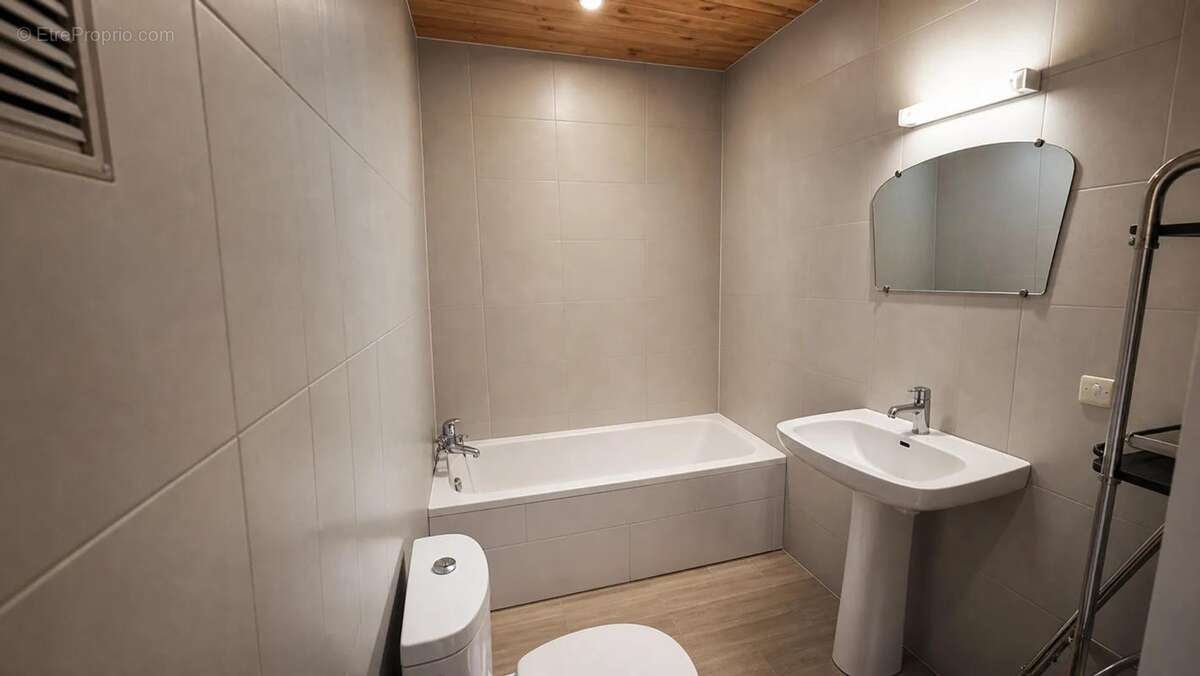 Appartement T2 de 27 m² à Hyères centre - photo 6