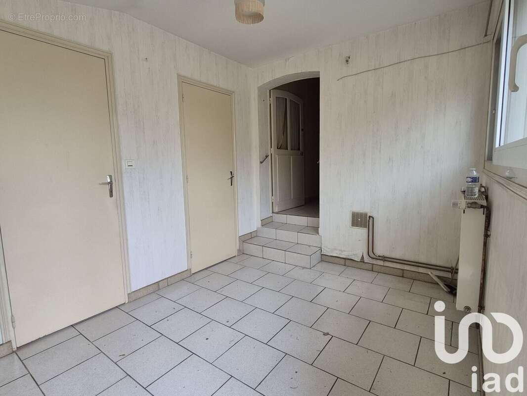 Photo 9 - Maison à ROMILLY-SUR-SEINE